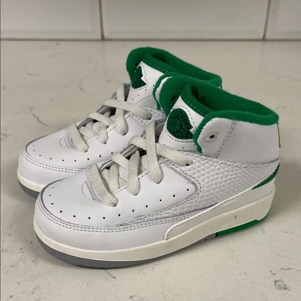 2023 Air Jordan 2 Retro TD 'Lucky Green' DQ8563 103 Size 7C